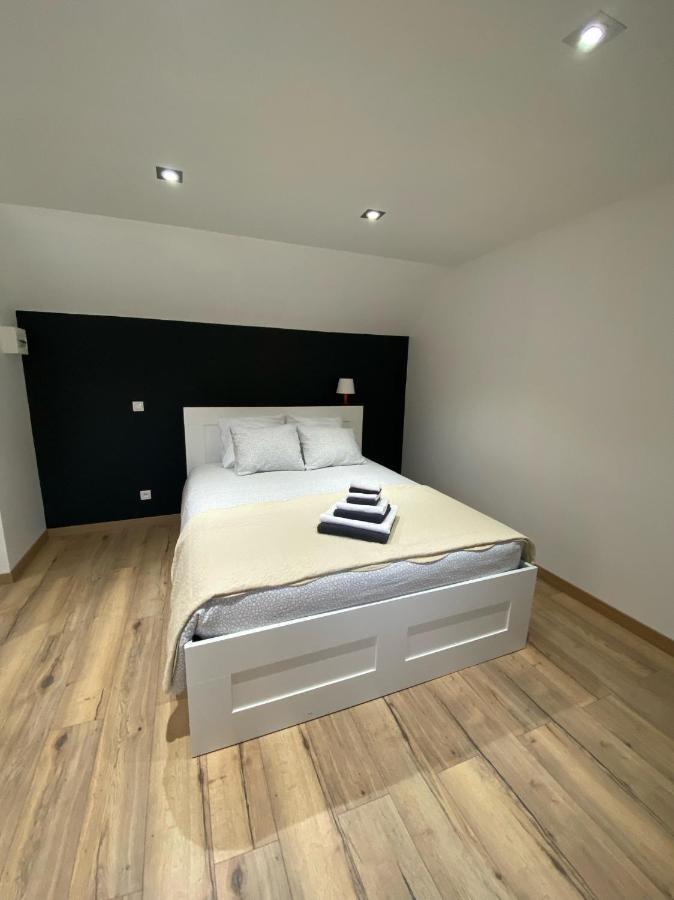 Chambre D'Hotes La Chaiserie Romeries Exteriér fotografie